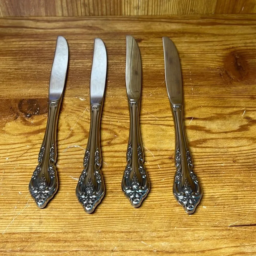 Oneida Stainless Steel Brahms 9” Butter Knife 4 Piece‎ Set